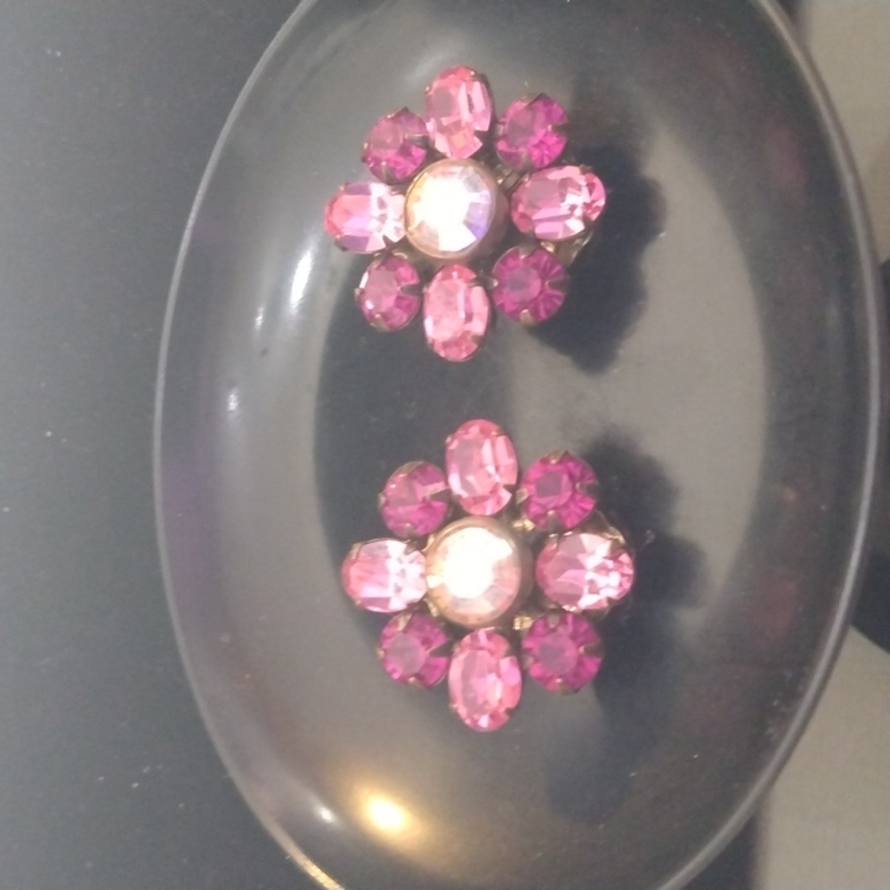 Vintage pink clip-on rhinestone earrings